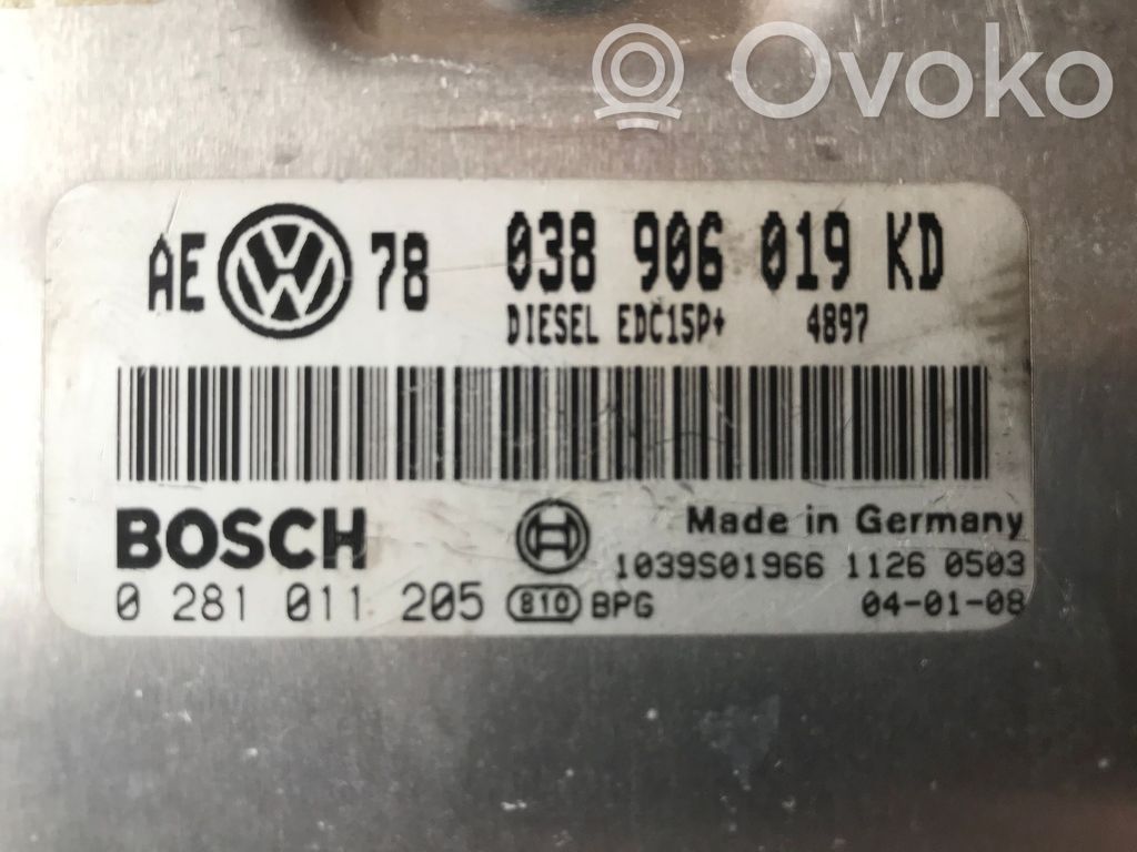 Volkswagen PASSAT B5.5 Engine control unit/module 