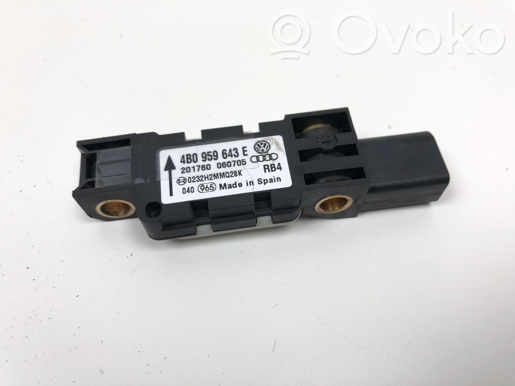 Airbagsensor Crashsensor Drucksensor   4B0959643E,201760