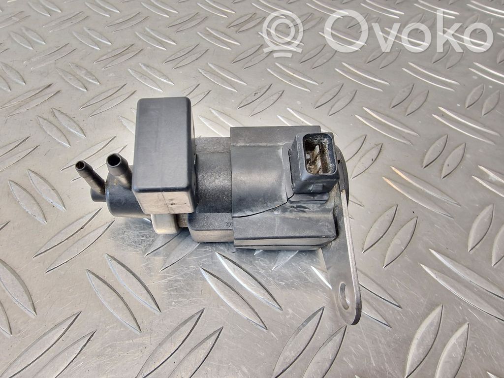 Audi A8 S8 D2 4D Electroválvula del turbo 