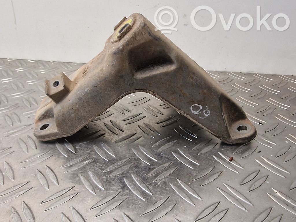 Audi A8 S8 D3 4E Heat shield in engine bay 