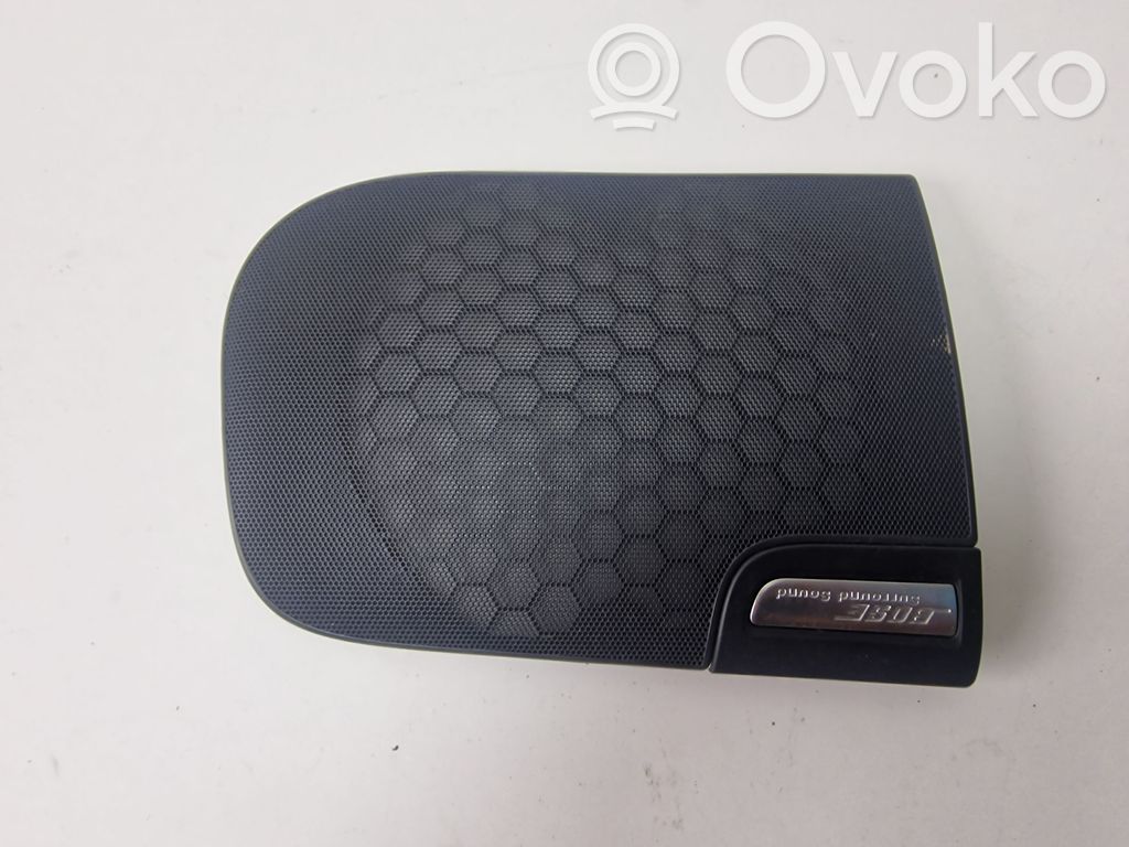 Audi A8 S8 D3 4E Etuoven kaiuttimen kehys 