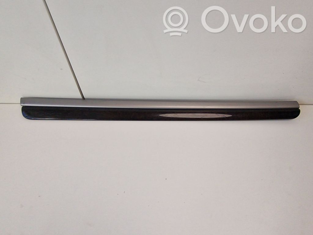 Audi A8 S8 D3 4E Aizmugurē apdare 
