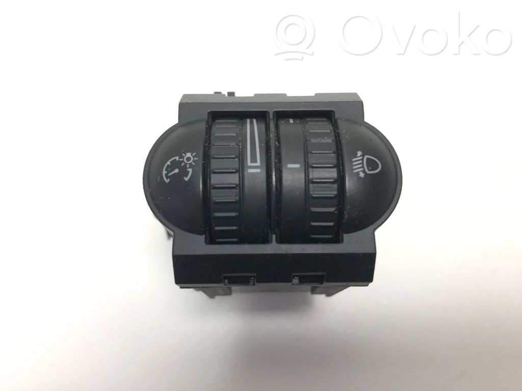 Volkswagen Eos Headlight level height control switch 