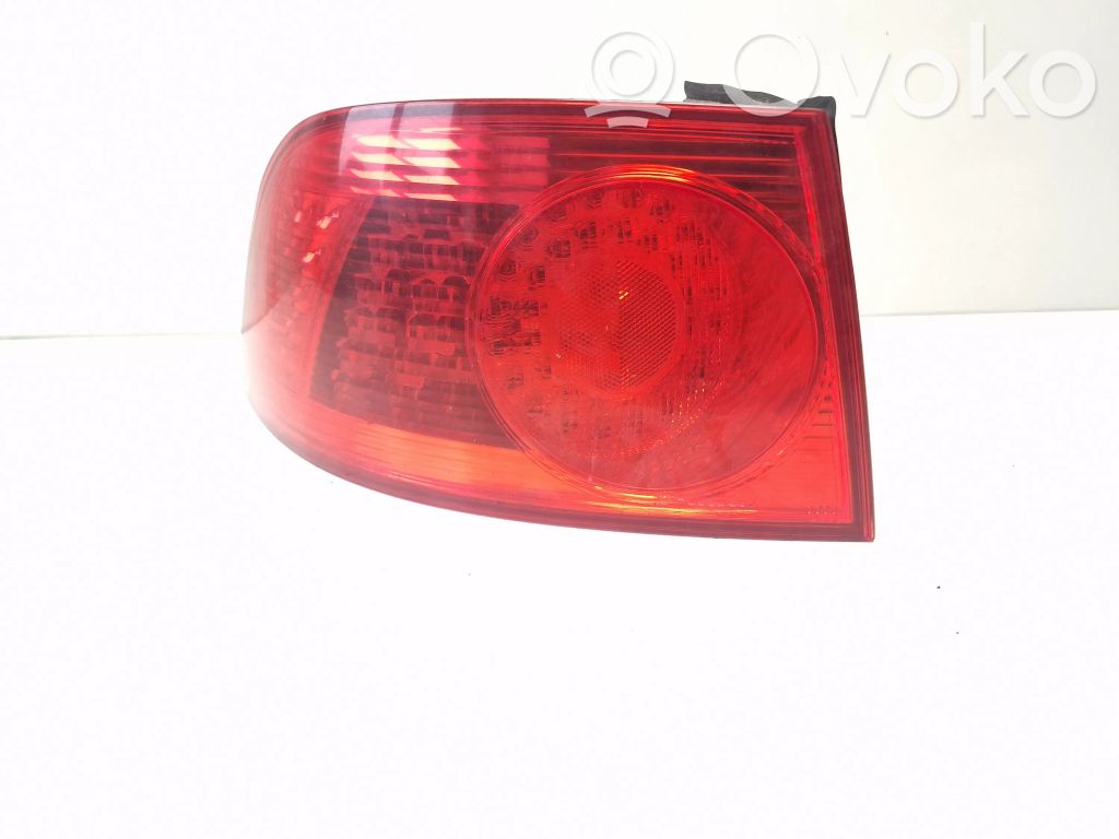 Volkswagen Phaeton Rear/tail lights 