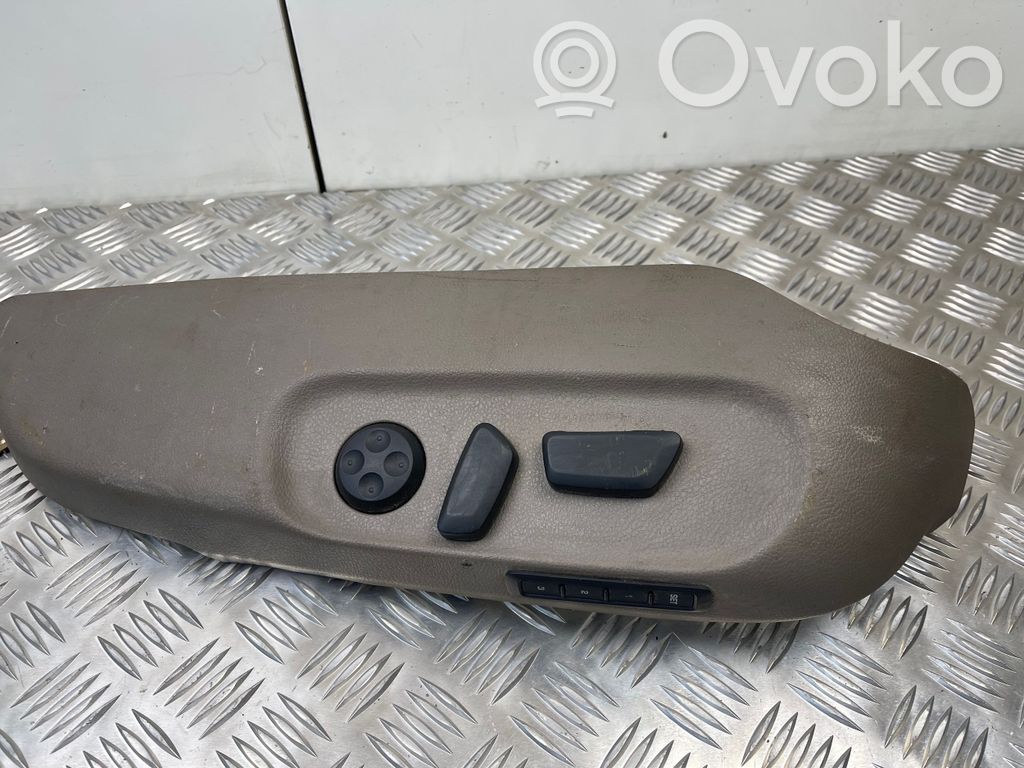 Volkswagen PASSAT B6 Interruptor de control del asiento 