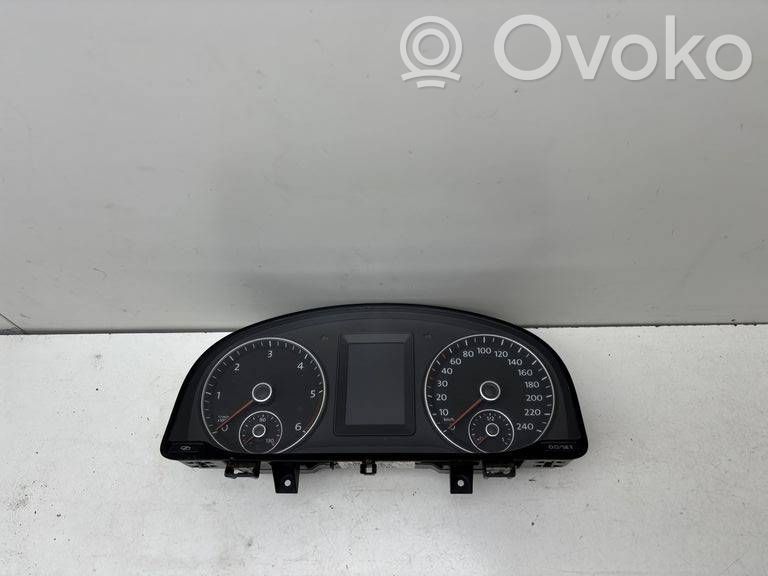 Volkswagen Caddy Speedometer (instrument cluster) 