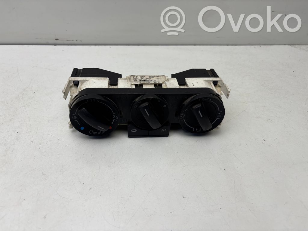 Volkswagen Polo Panel klimatyzacji 