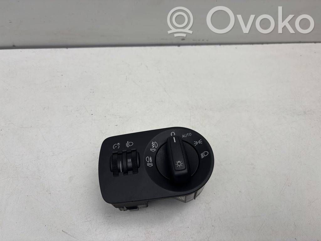 Audi Q3 8U Interrupteur d’éclairage 