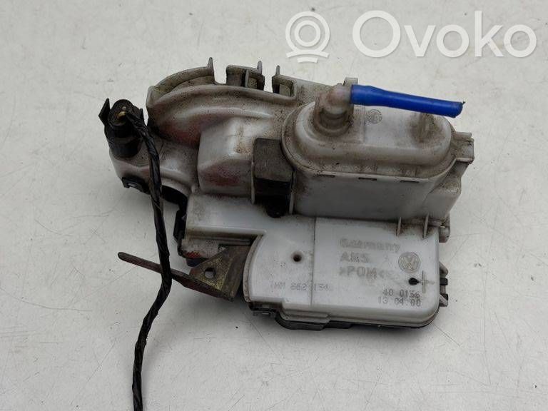 Volkswagen Polo III 6N 6N2 6NF Zamek drzwi tylnych 
