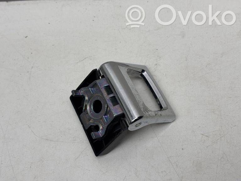 Tie down hook / loop   4M0864203B