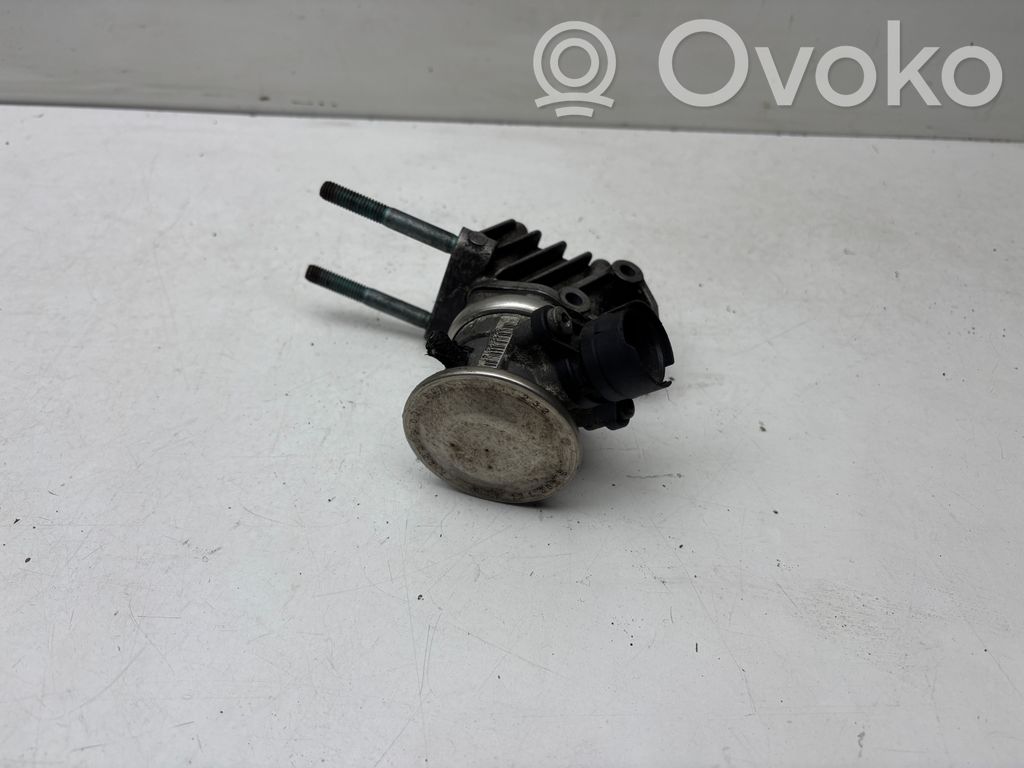 Audi A3 S3 8L Válvula EGR 