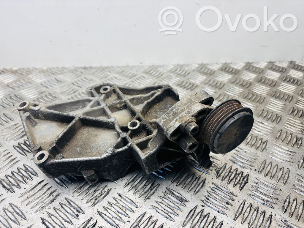 Audi A4 S4 B5 8D A/C compressor mount bracket 