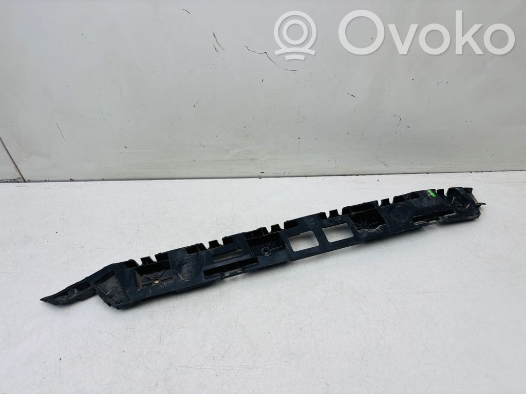 Skoda Superb B8 (3V) Suport montare bară spate 