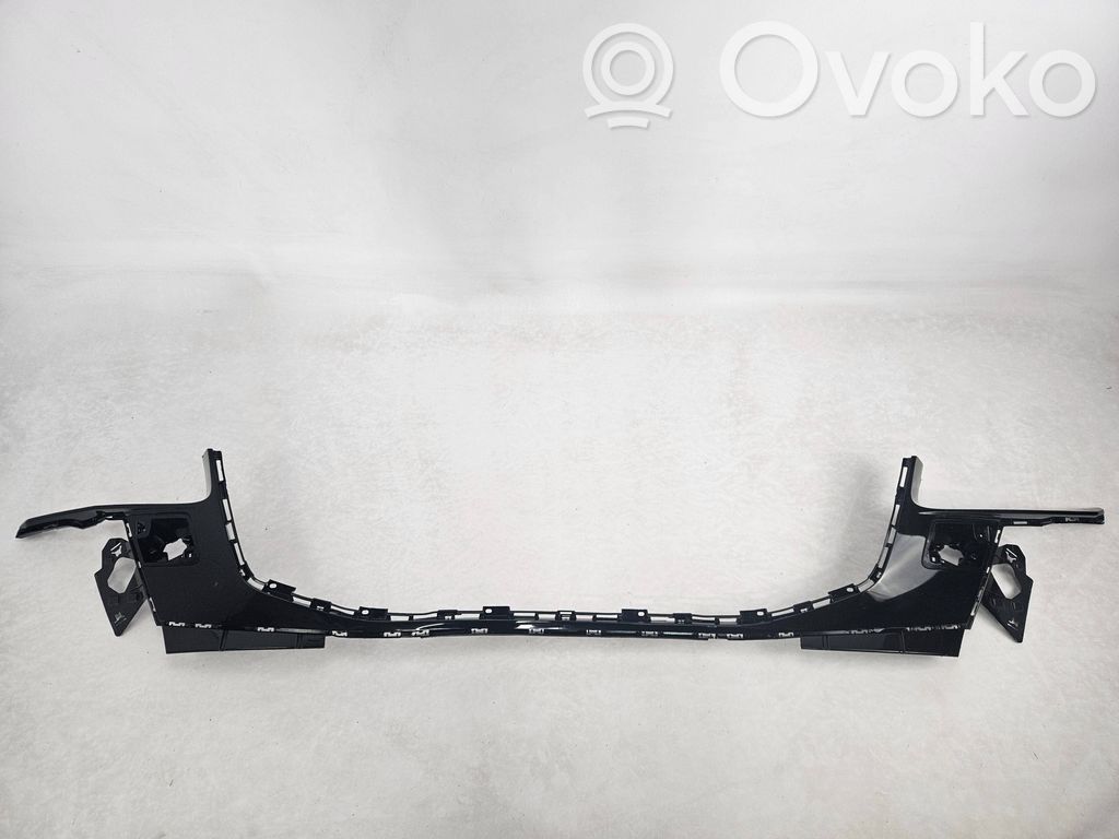 Audi Q6 e-tron Front bumper lip 