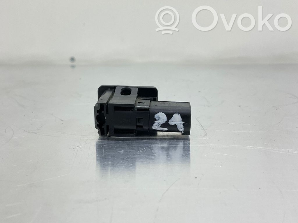 BMW 5 E60 E61 Bonnet alarm switch sensor 