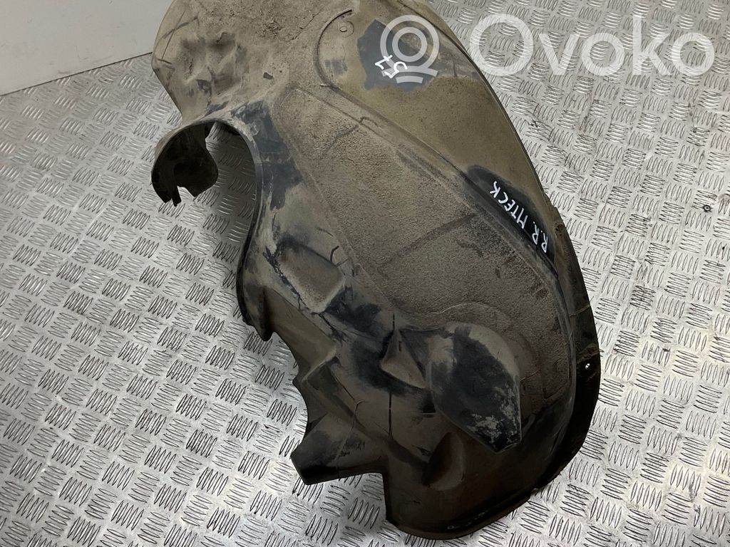 BMW 5 E60 E61 Takapyörän sisälokasuojat 