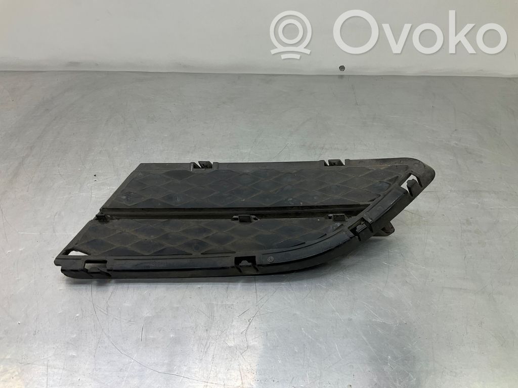 BMW 3 E90 E91 Front bumper lower grill 