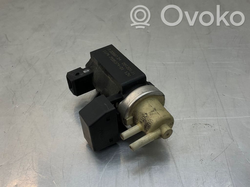 BMW 5 E60 E61 Solenoīda vārsts 