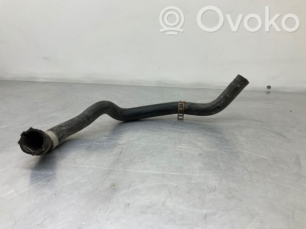 BMW 3 E90 E91 Engine coolant pipe/hose 