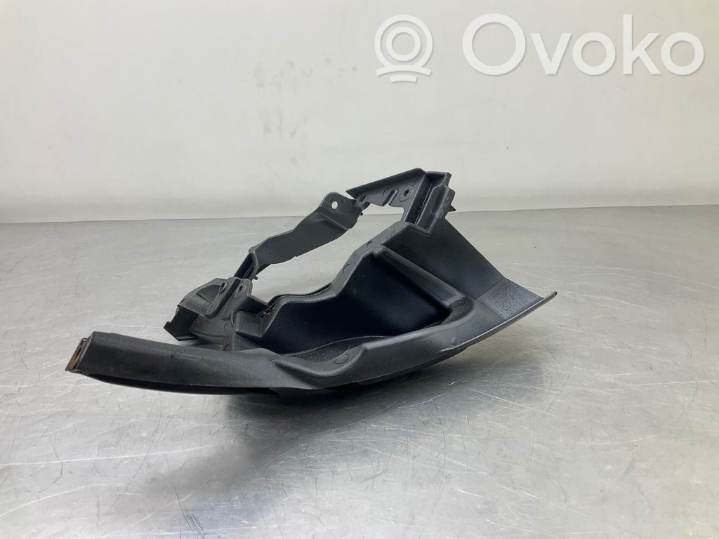 Fog light bracket   7227899