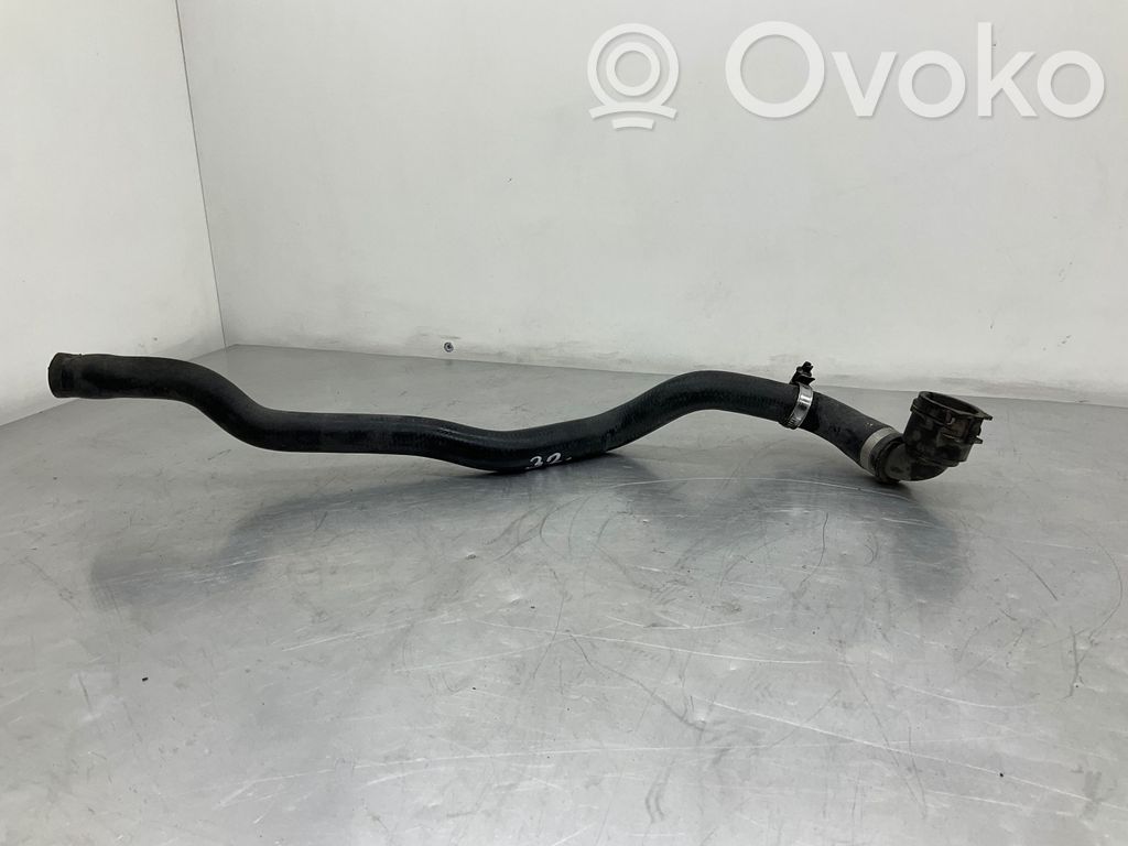 BMW 3 E90 E91 Engine coolant pipe/hose 