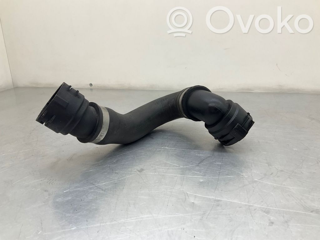 BMW 5 E60 E61 Engine coolant pipe/hose 