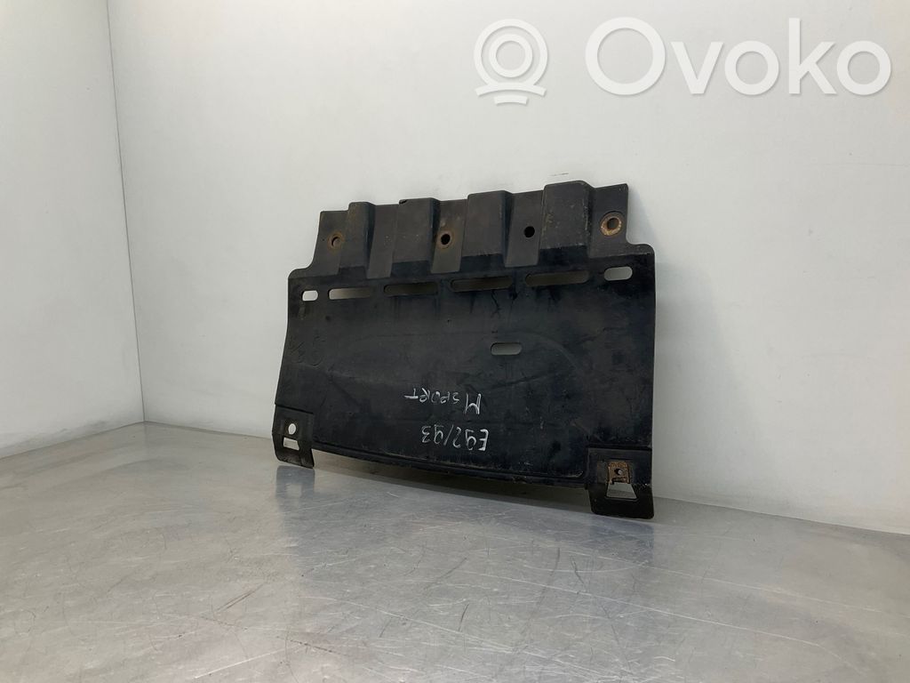 BMW 3 E92 E93 Galinis laikiklis bamperio 