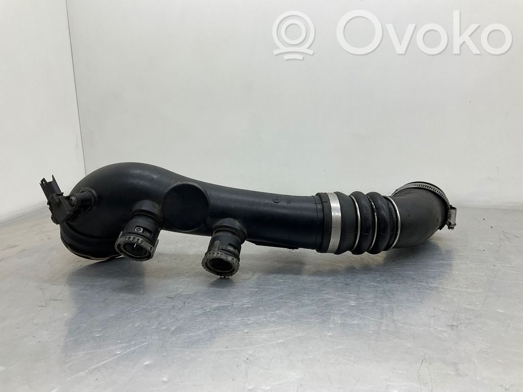 BMW 3 E90 E91 Air intake hose/pipe 