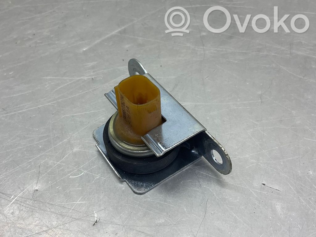 BMW 5 E60 E61 Acceleration sensor 