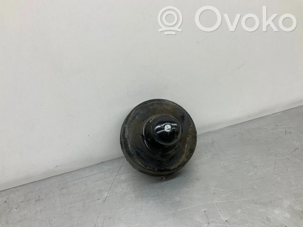 BMW 3 E92 E93 Coil spring/strut mount 