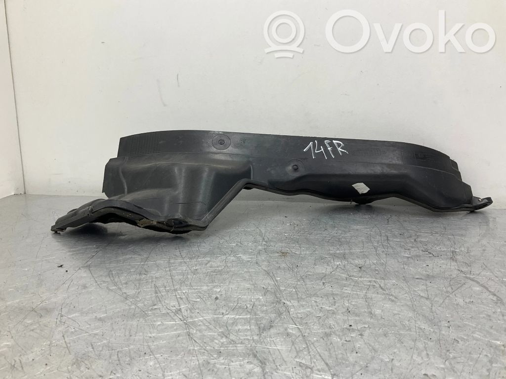 BMW 5 F10 F11 Muu moottoritilan osa 