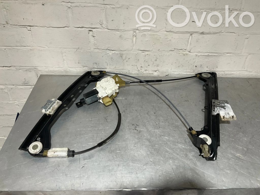 BMW 3 E92 E93 Front door window regulator with motor 