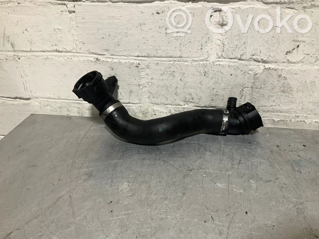 BMW X5 E70 Engine coolant pipe/hose 
