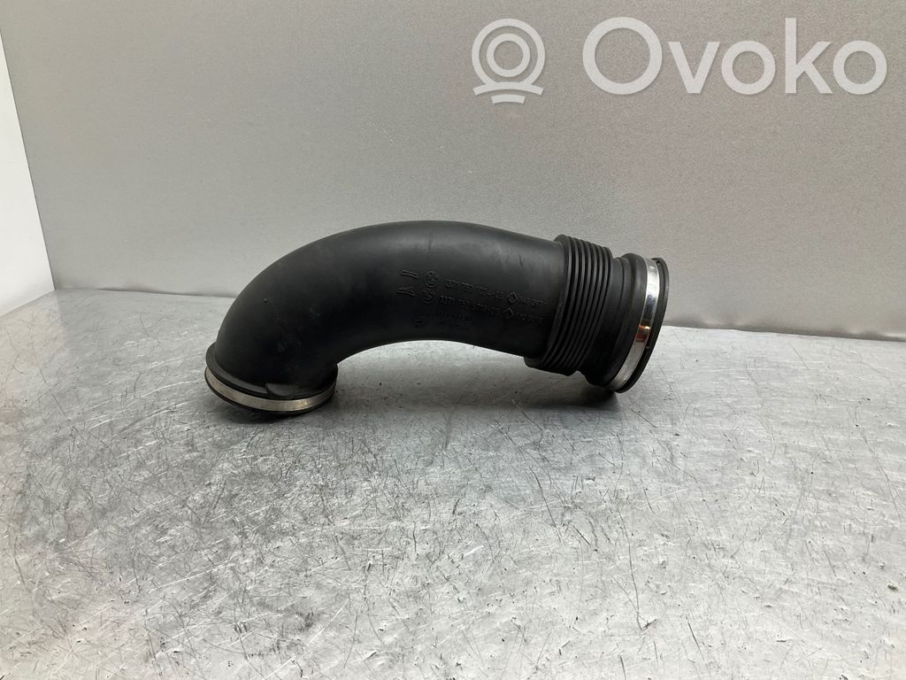BMW 5 E60 E61 Gaisa ieplūdes kanāla detaļas 