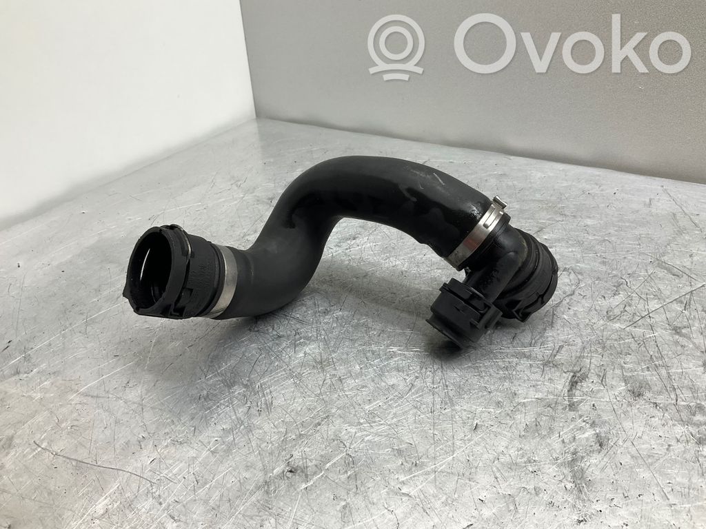 BMW X5 E70 Engine coolant pipe/hose 