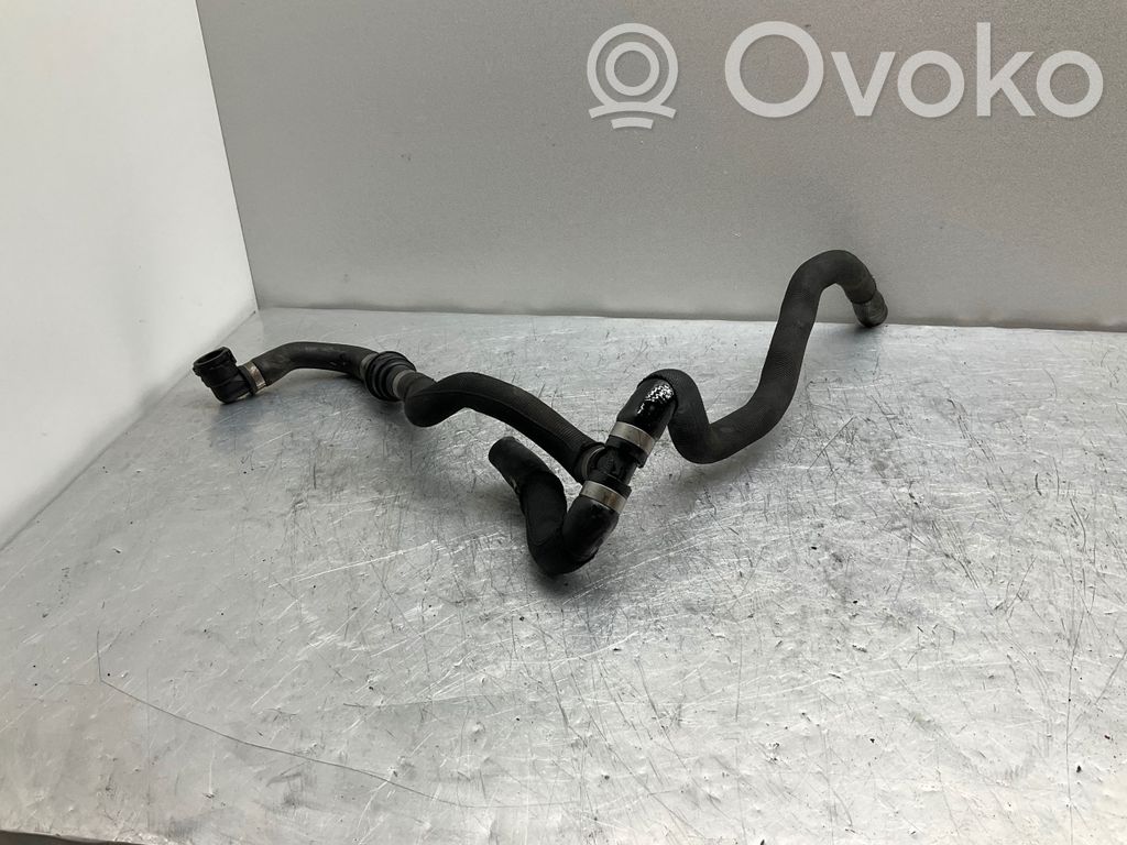 BMW 7 F01 F02 F03 F04 Engine coolant pipe/hose 