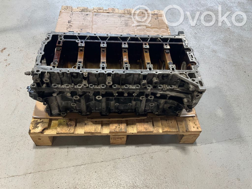 BMW 5 E60 E61 Engine block 