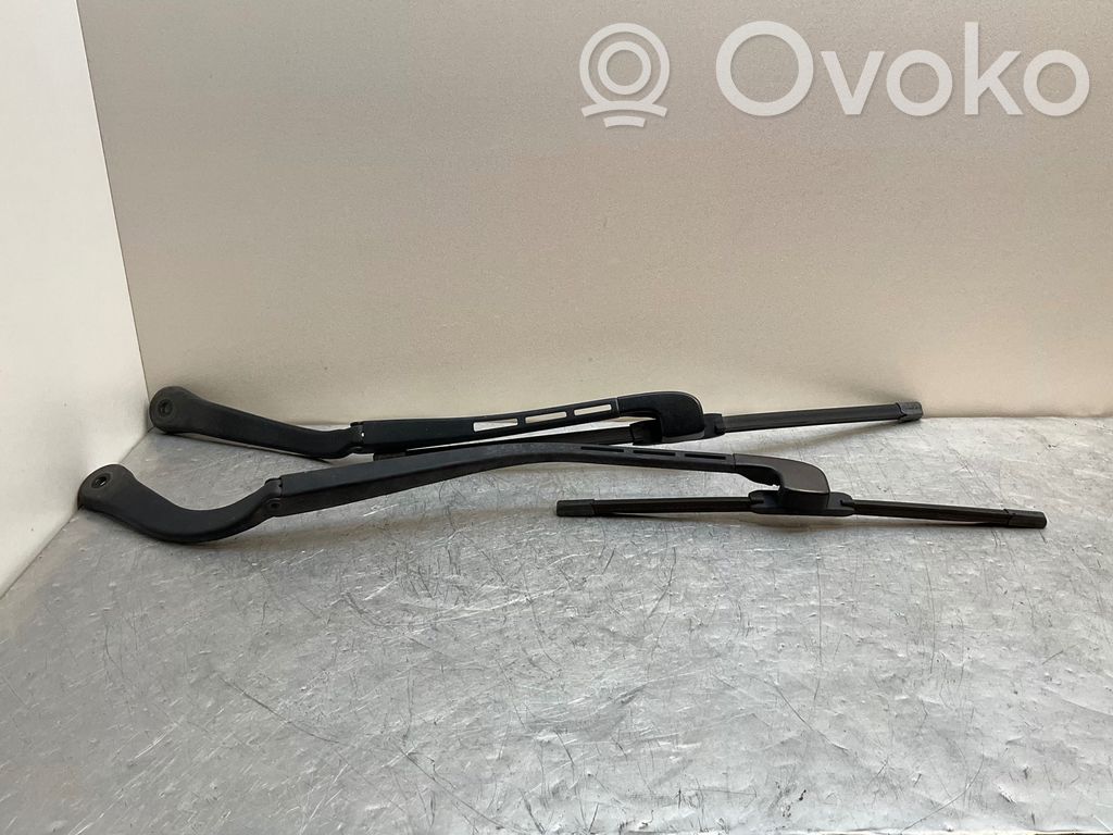 BMW 3 E92 E93 Headlight wiper blade set 