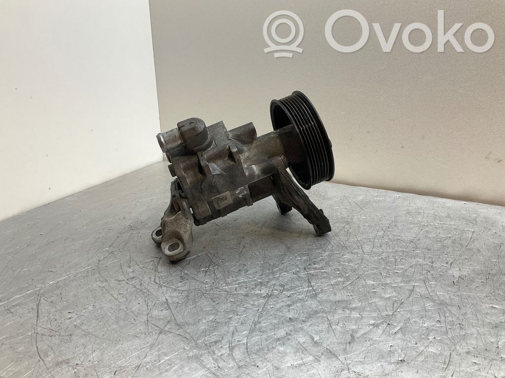 BMW 5 E60 E61 Power steering pump 