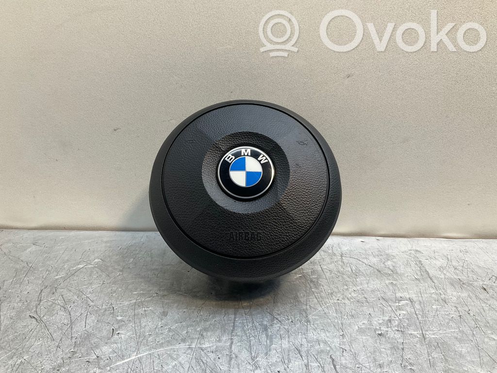 BMW 5 E60 E61 Vairo oro pagalvė 