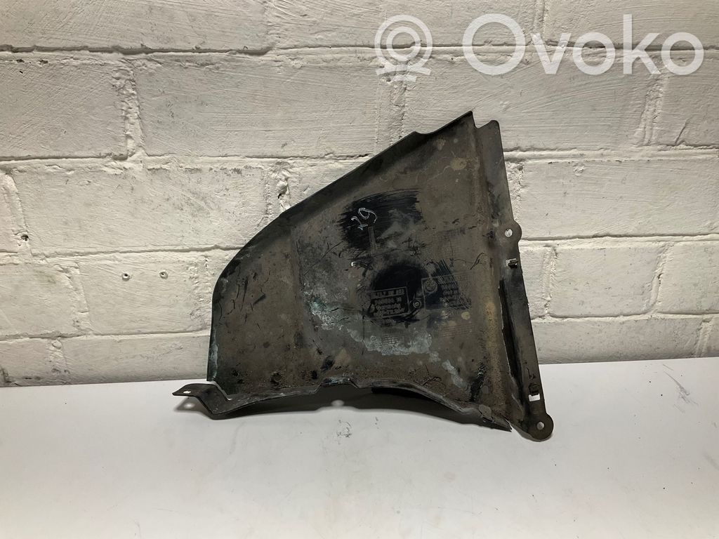BMW 5 E60 E61 Kita dugno detalė 