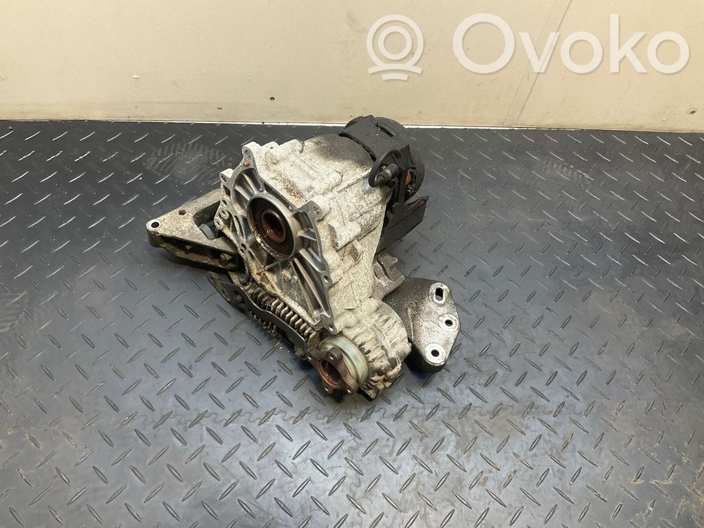 BMW 5 E60 E61 Gearbox transfer box case 