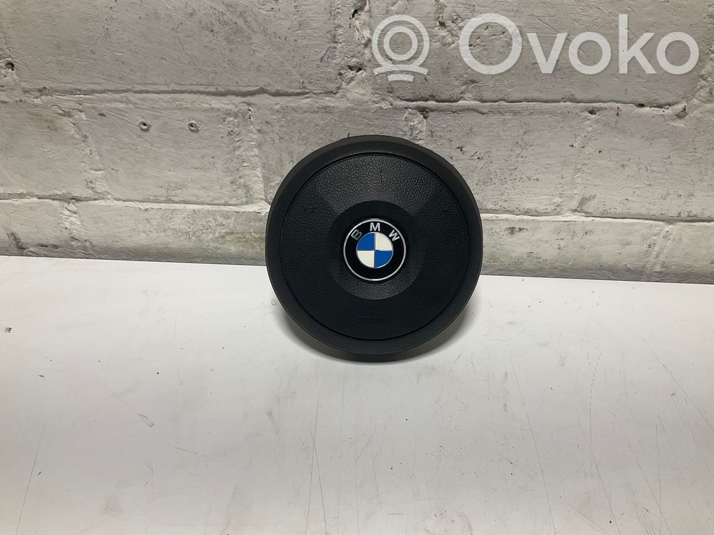 BMW 5 E60 E61 Vairo oro pagalvė 