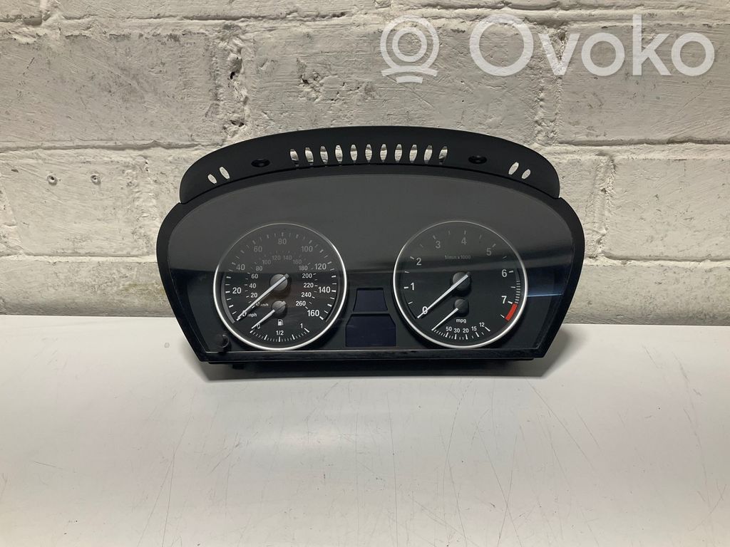BMW X5 E70 Speedometer (instrument cluster) 