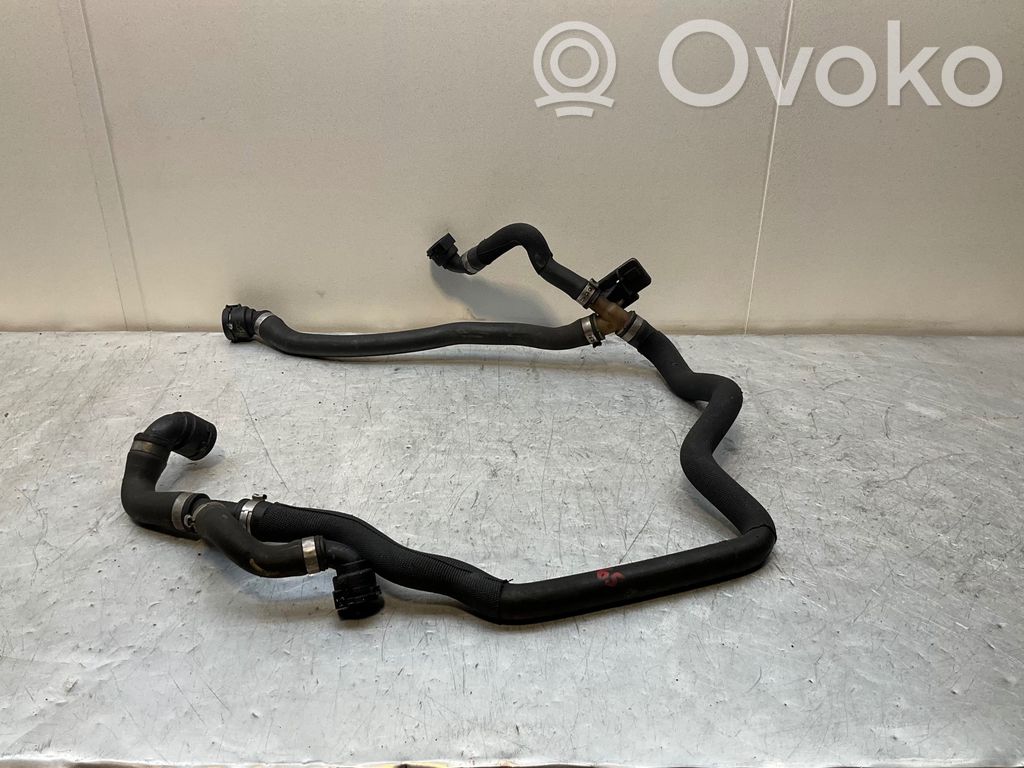 BMW X5 E70 Engine coolant pipe/hose 