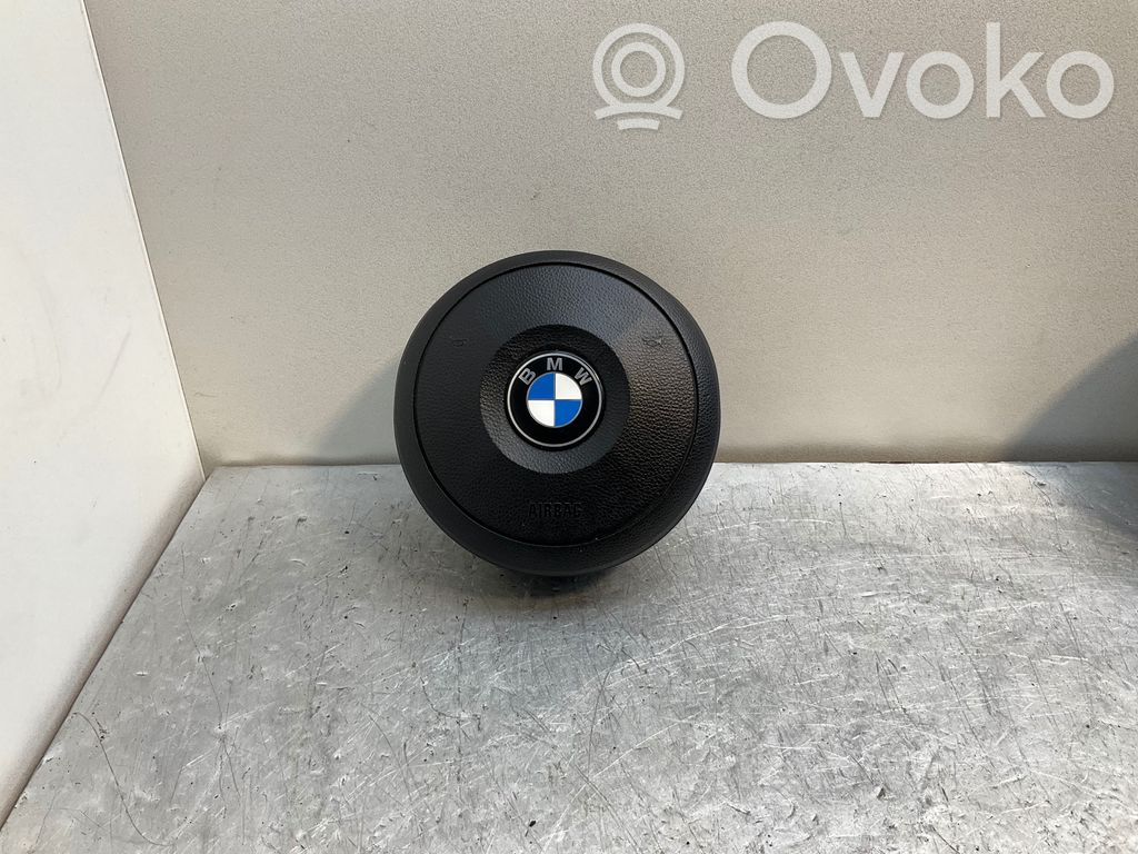 BMW 5 E60 E61 Vairo oro pagalvė 