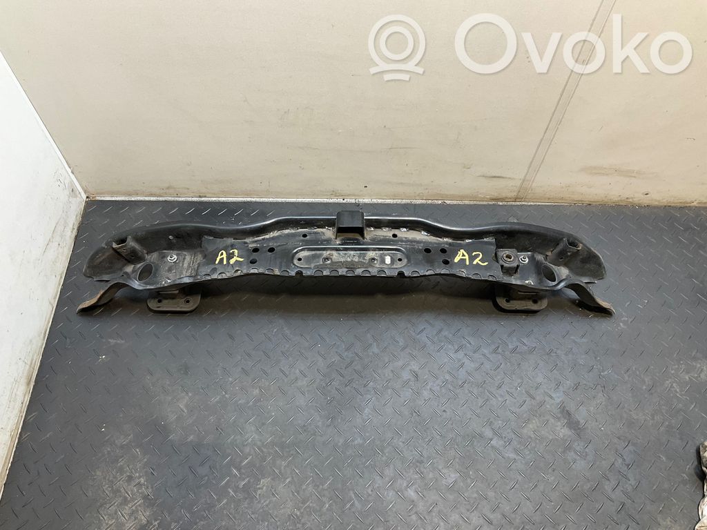 BMW 6 E63 E64 Aizmugurē bampera balka 