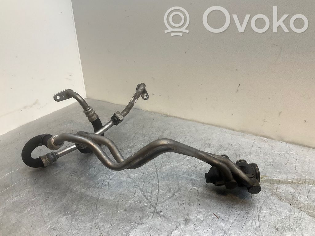BMW 6 E63 E64 Moottorin vesijäähdytyksen putki/letku 