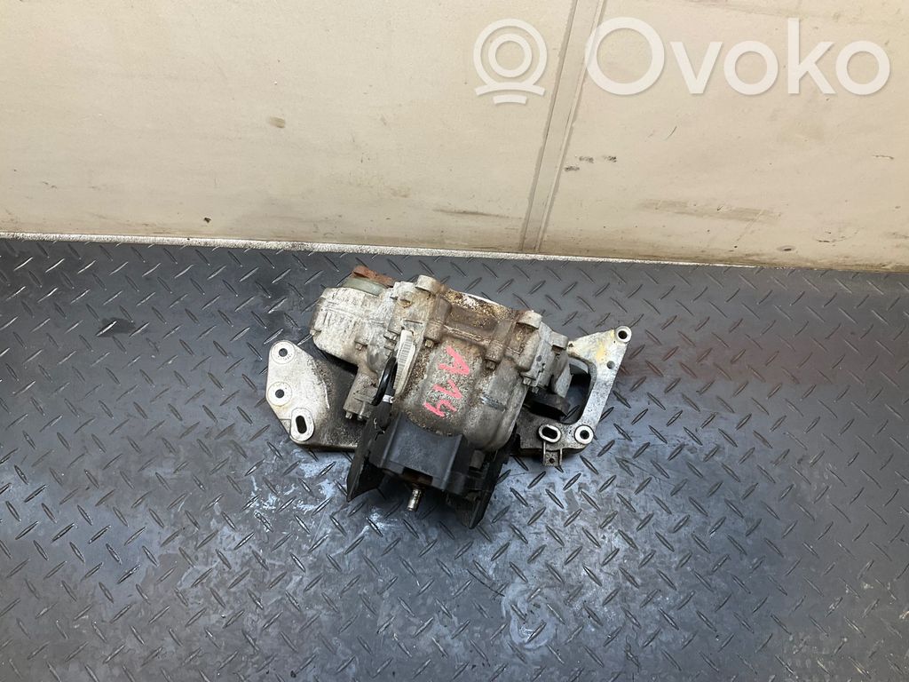 BMW 5 E60 E61 Gearbox transfer box case 