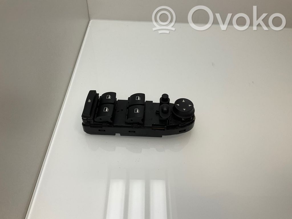 BMW 5 E60 E61 Electric window control switch 